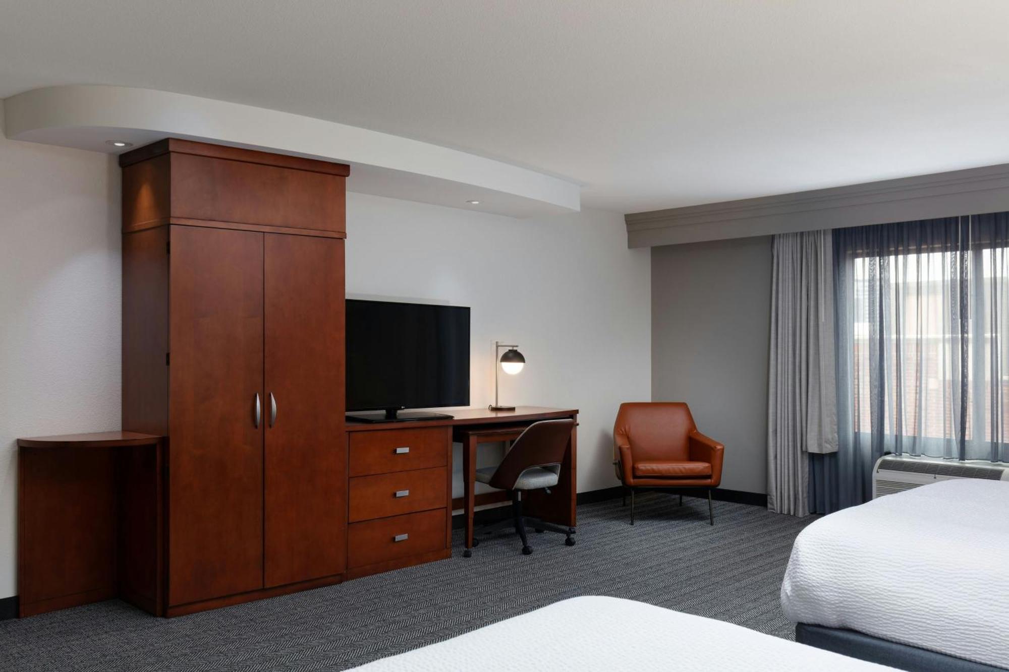 คอร์ตยาร์ด วิชิตา โอลด์ทาวน์ Hotel วิชิต้า ภายนอก รูปภาพ